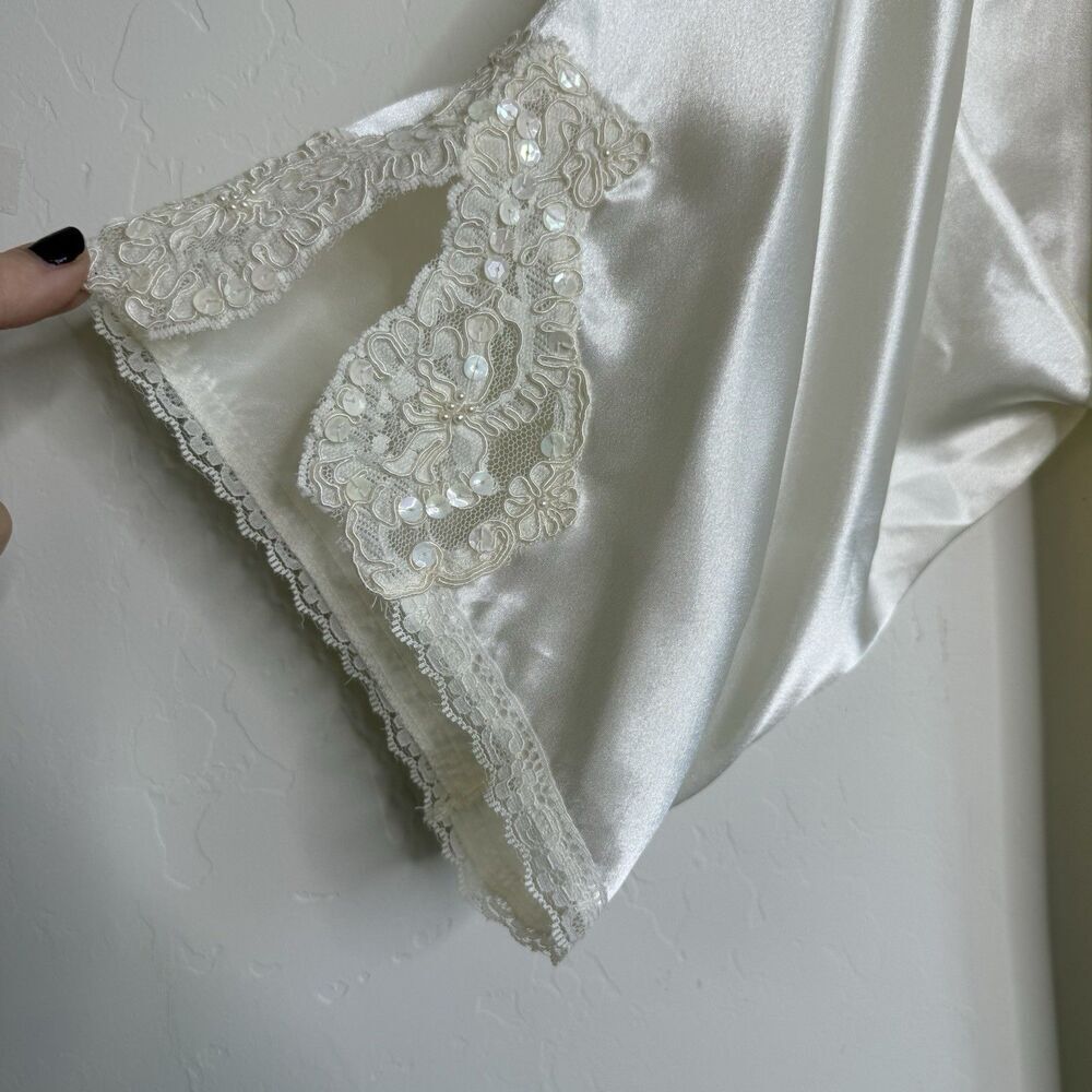 Victoria's Secret One Size Ivory Lace Trim Short Belted Robe Bridal Romantic - Picture 3 of 11